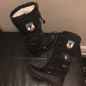 Pajar CANADA Women’s Grip Boots.